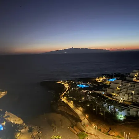 Sea View Apartament *